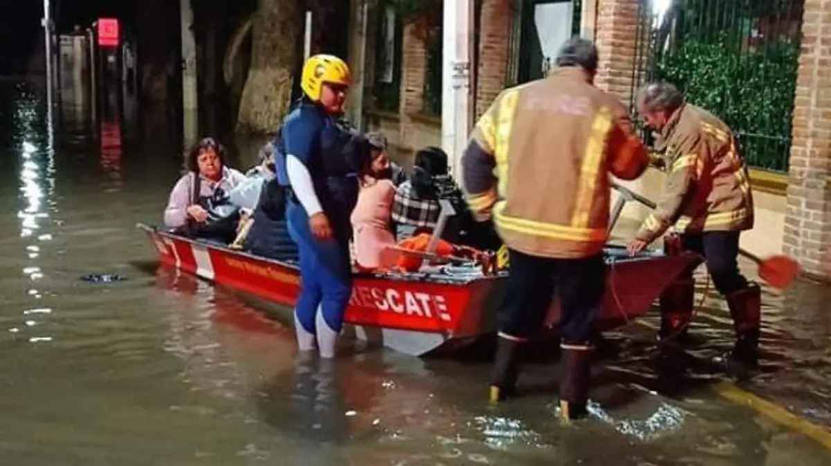 Pueblo de Tequisquiapan Querétaro Inundación